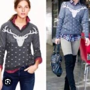 JCrew Grey White M V-neck Sweater Deer Alpine Festive Snow